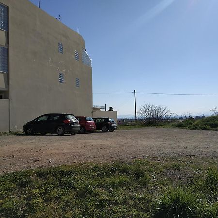 Ioannis Lägenhet Mégara Exteriör bild